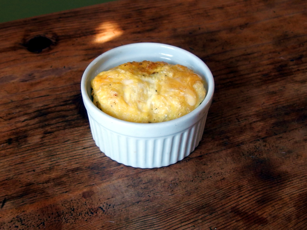 Sundried Tomato and Mozzarella Frittata for One | danicaliforniacooks.com