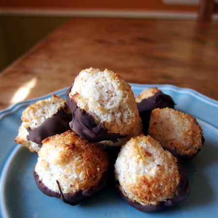 Coconut Chocolate Macaroons (Gluten free, Dairy free)