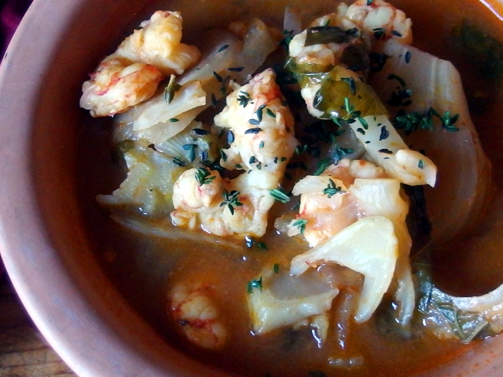 Easiest Cioppino with Shrimp and Cod | danicaliforniacooks.com