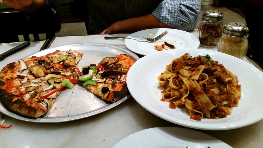 Feasting in Hong Kong | danicaliforniacooks.com
