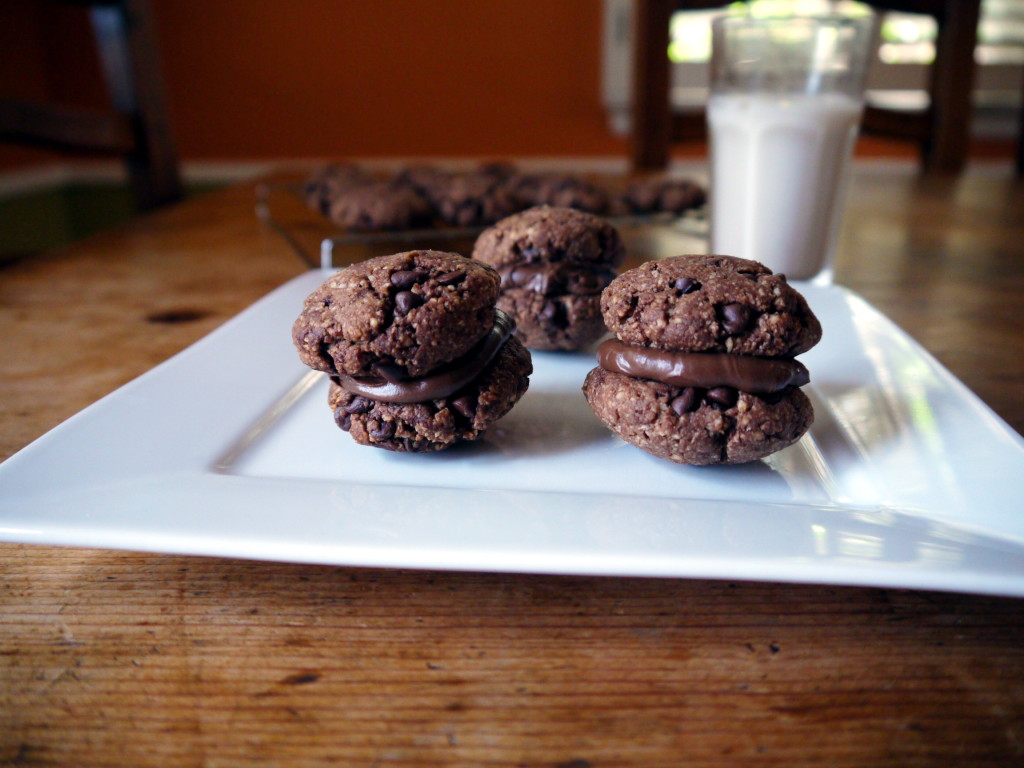 Flourless Triple Chocolate Nutella Cookie Sandwiches | danicaliforniacooks.com