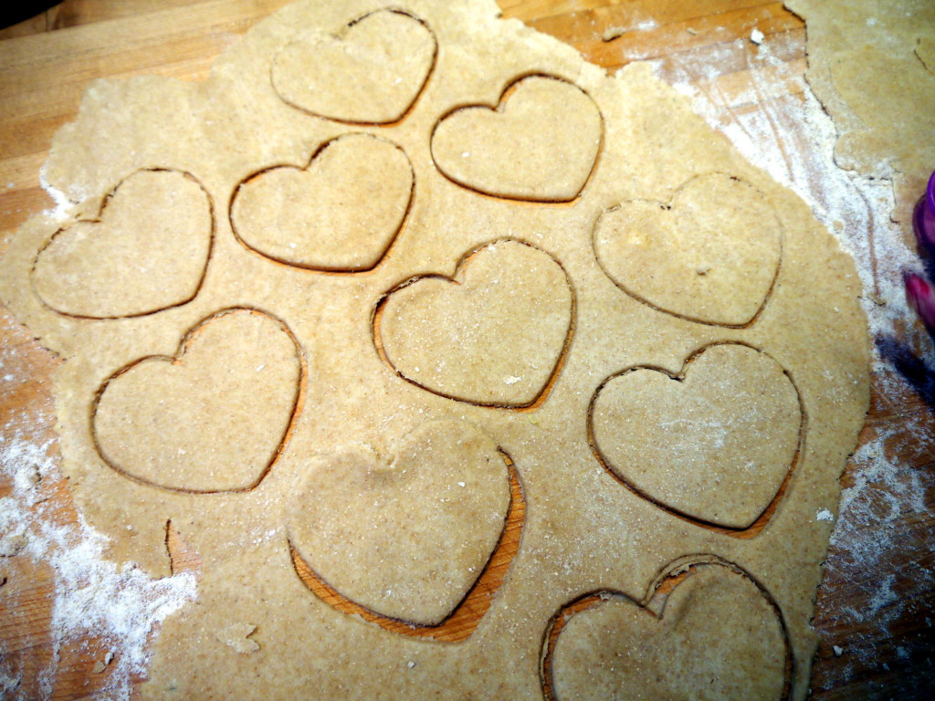 Homemade Whole Wheat Poptarts for Valentine's Day | danicaliforniacooks.com