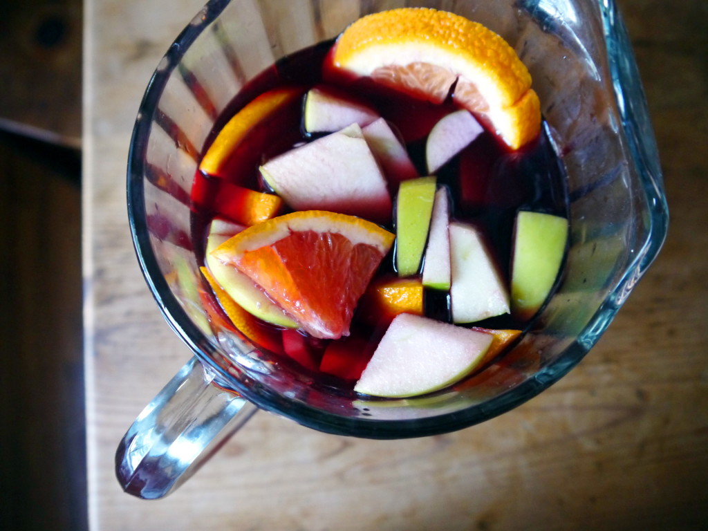 Four-Ingredient Sangria | danicaliforniacooks.com