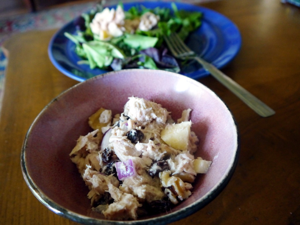 Tuna Salad with Apples, Walnuts, and Raisins | danicaliforniacooks.com