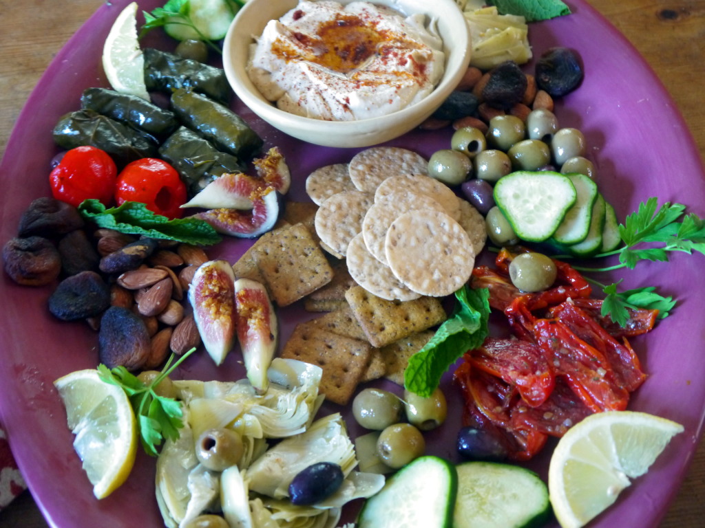 Vegan Meze Platter | danicaliforniacooks.com