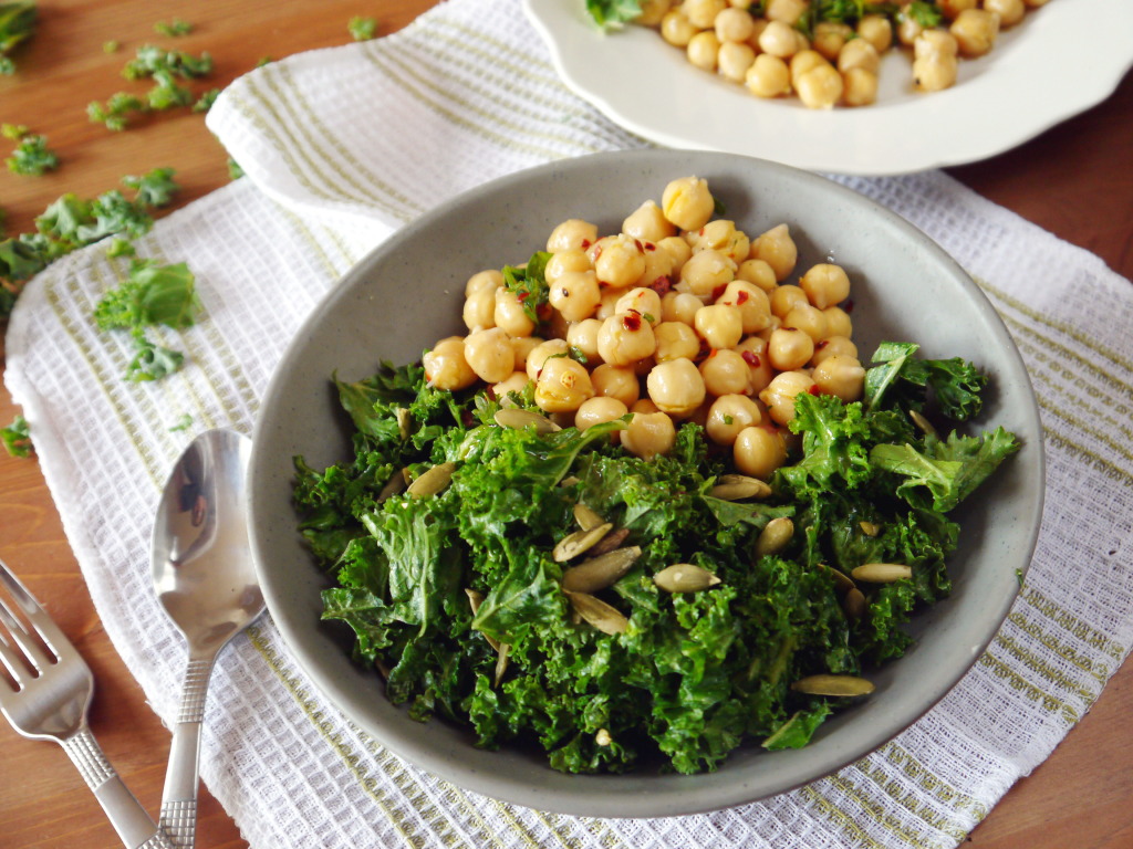 Marinated Chickpea and Kale Salad | danicaliforniacooks.com