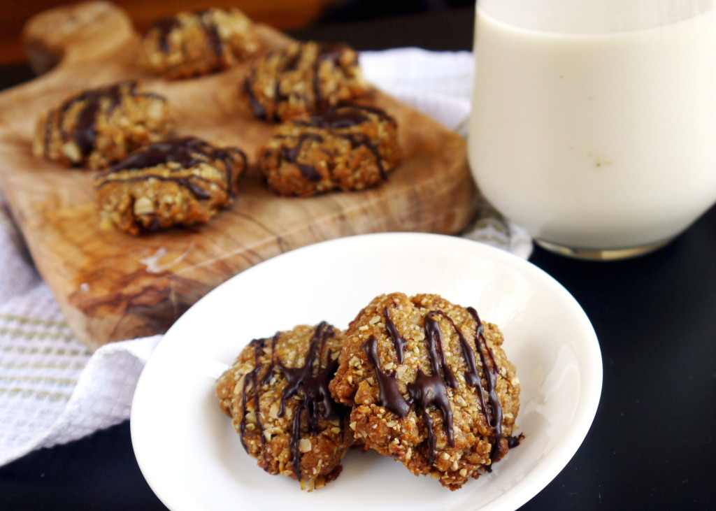 Vegan Gingersnap Cookies | danicaliforniacooks.com