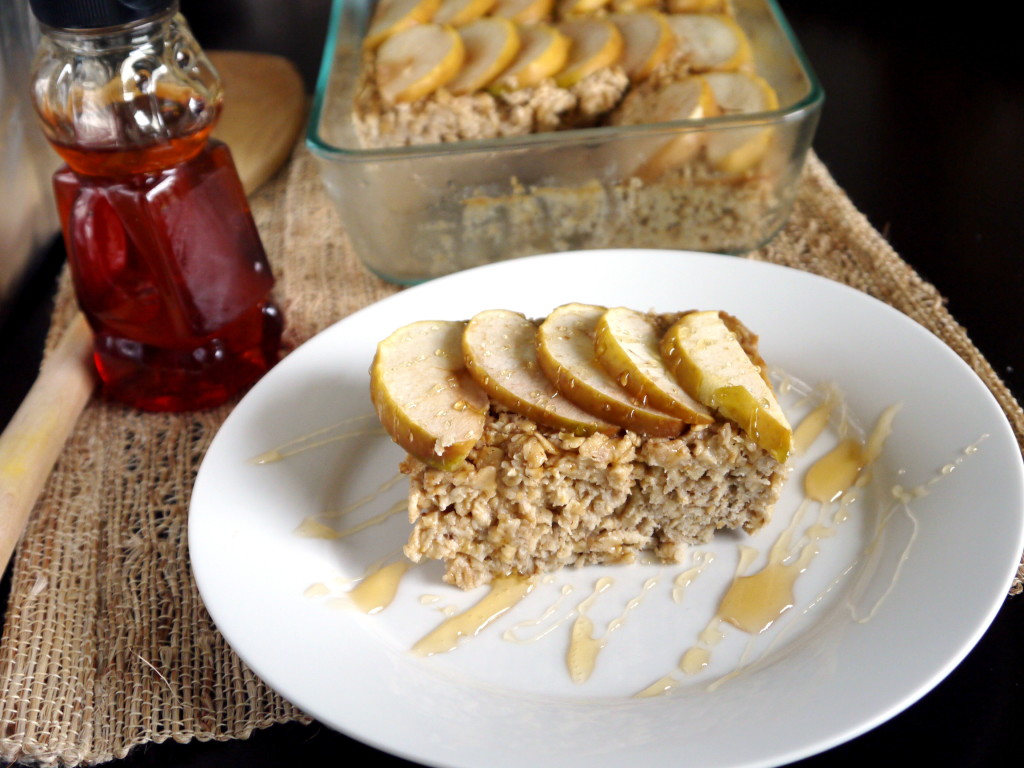 Apples and Honey Baked Oatmeal | danicaliforniacooks.com