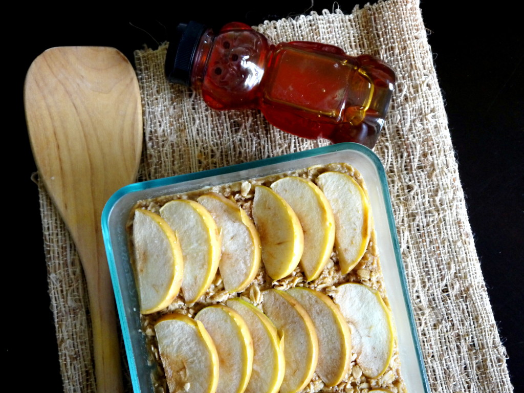 Apples and Honey Baked Oatmeal | danicaliforniacooks.com