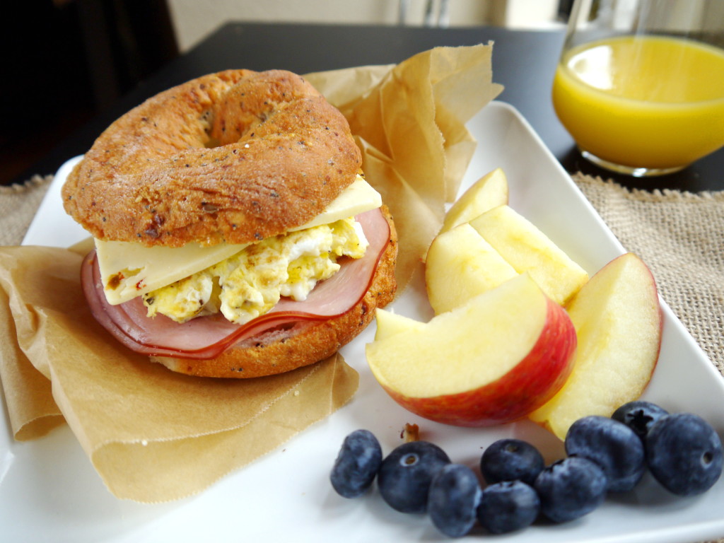 How to Make Healthy Freezer-Friendly Breakfast Sandwiches | danicaliforniacooks.com
